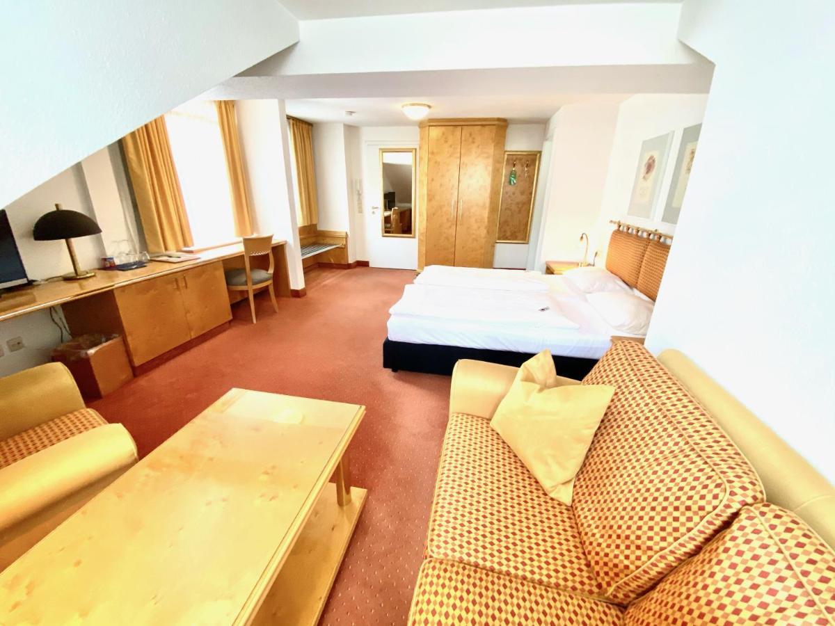Rebgarten Hotel Schulgasse Ravensburg Bagian luar foto